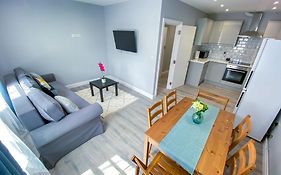 Stylish 1 Bedroom Flat - 5 Guest London- F1